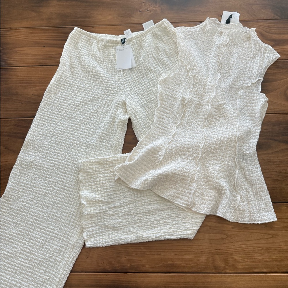 H&M Cream Textured Women's Wide Leg Pants & Top Set